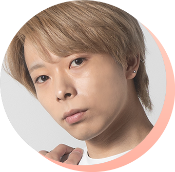 M君